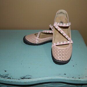 JBU by Jambu "Karen" Flower Mary Jane Shoes Size 9W